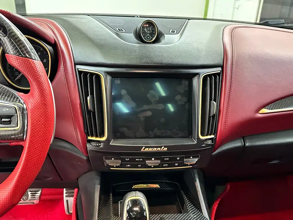 Maserati Levante — миниатюра 13