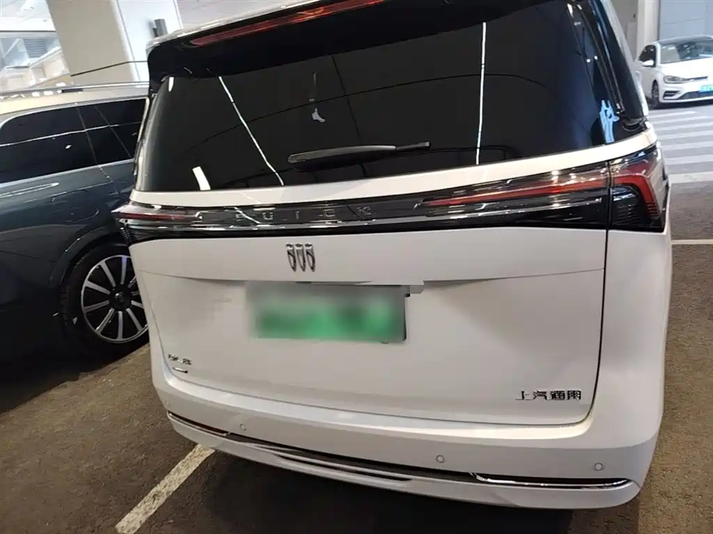 Buick GL8 2025 Premium