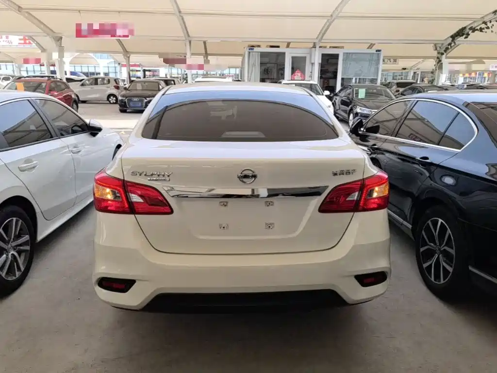 Nissan Sylphy — миниатюра 6