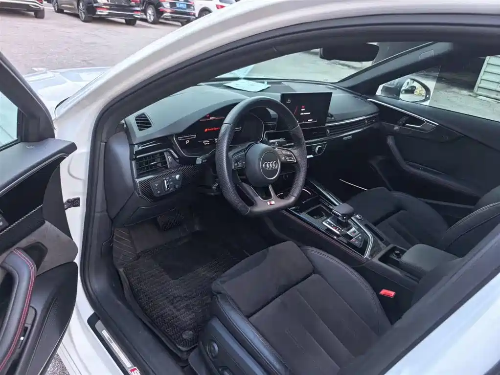 Audi A4L — миниатюра 4