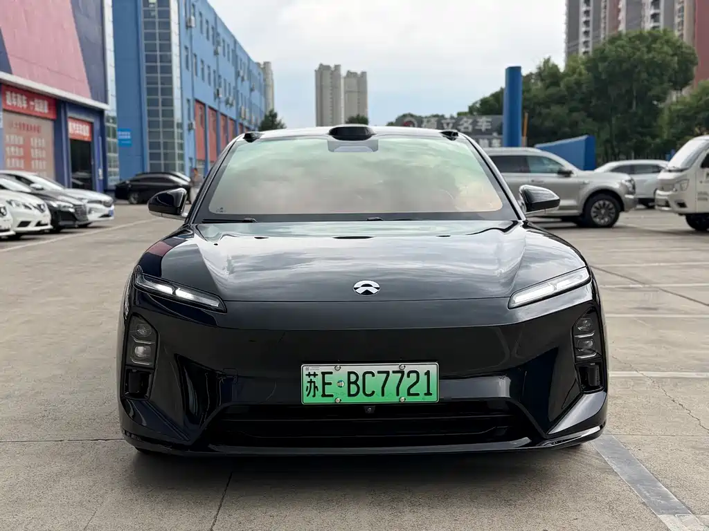 NIO ET5T — миниатюра 2