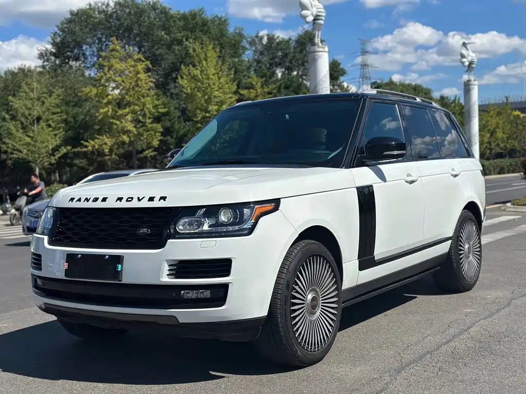 Land Rover Range Rover — миниатюра 2