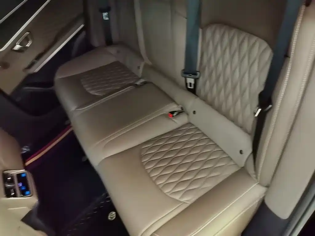 BYD Han — миниатюра 17