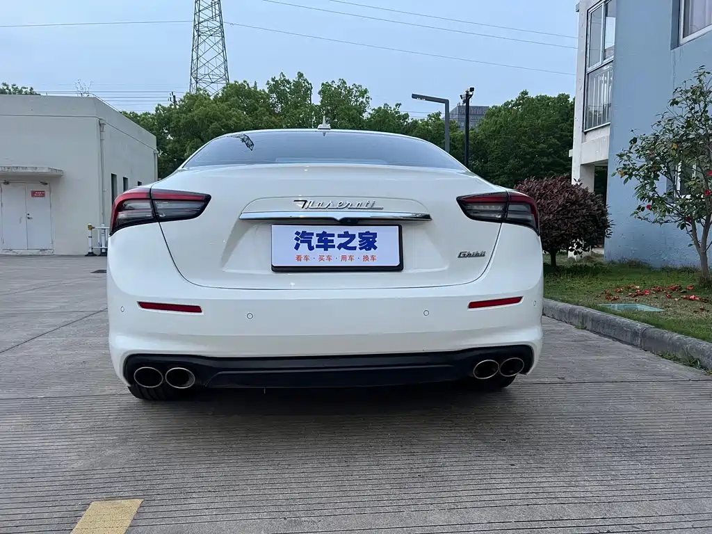 Maserati Ghibli — миниатюра 22