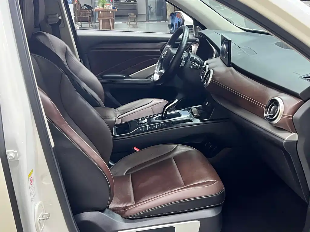 Wey VV6 2018 2.0T V