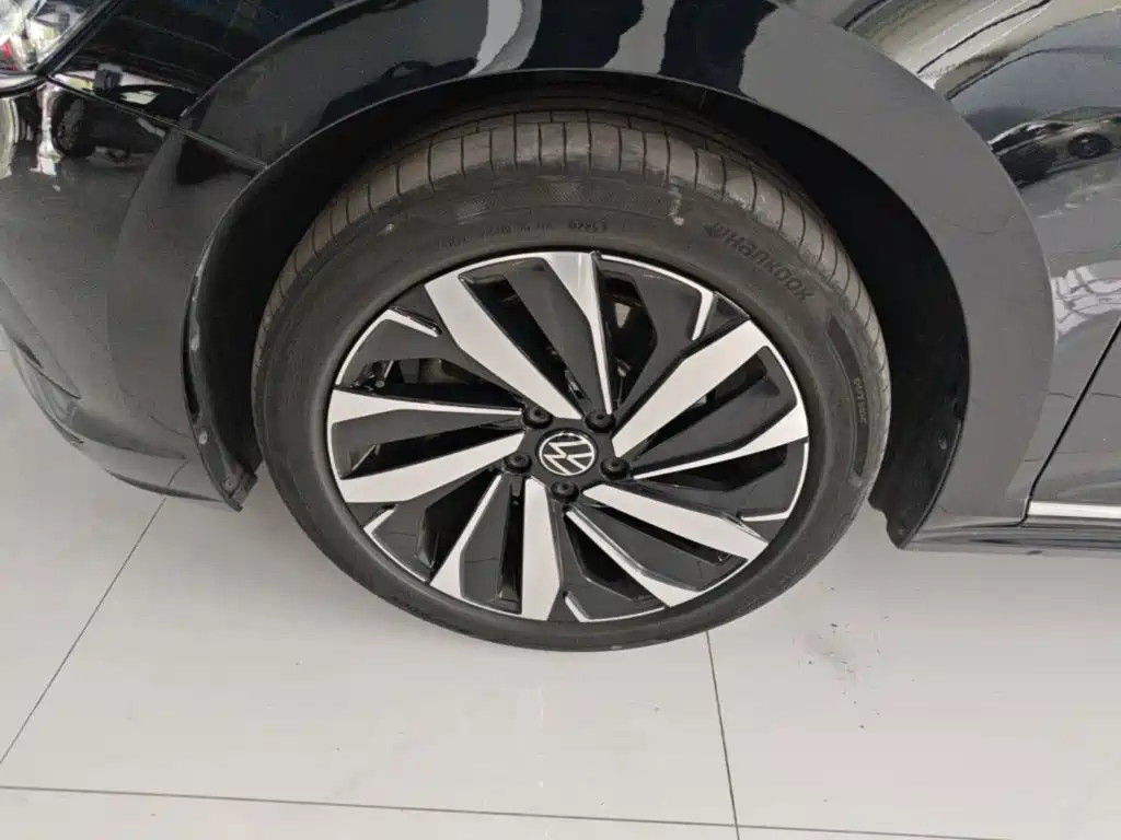 Volkswagen Passat — миниатюра 23