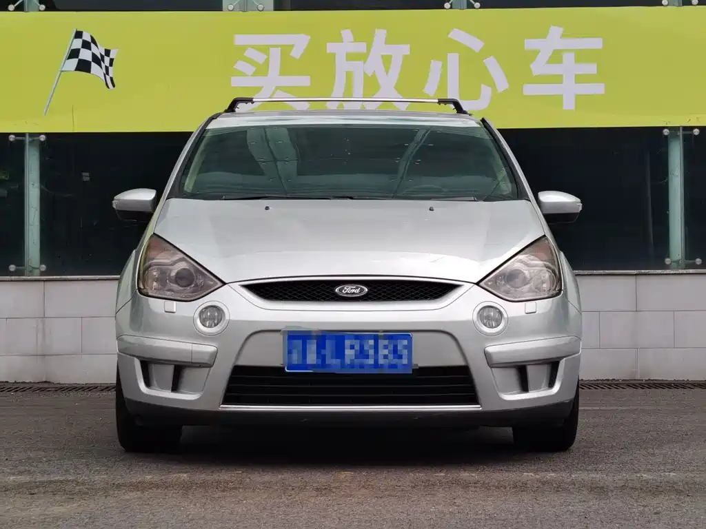 Ford Max — миниатюра 2