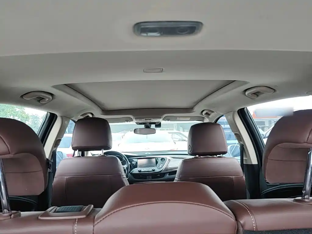 Buick Envision Plus — миниатюра 18
