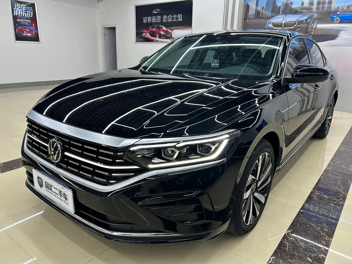 帕萨特 2023款 330TSI 豪华版 2023