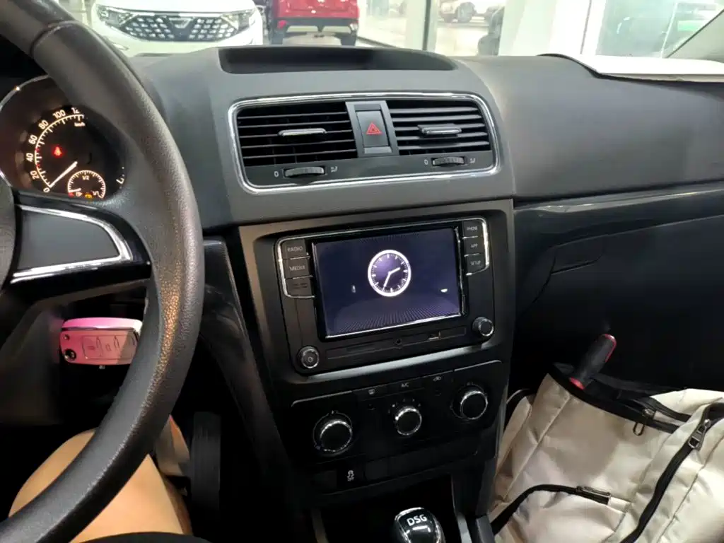 Skoda Yeti — миниатюра 13