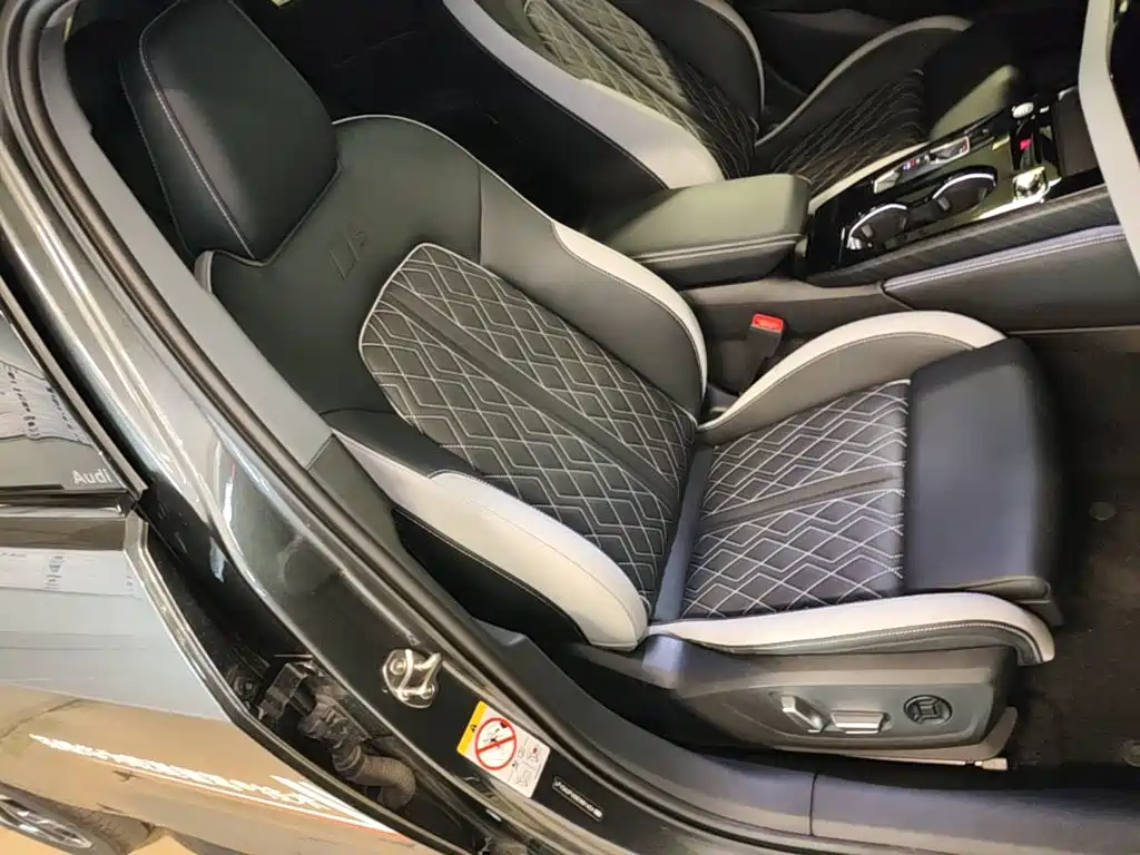 Audi A5L — миниатюра 25