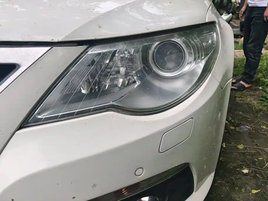 Volkswagen FAW - Passat CC CC 2011 2.0TSI Luxury