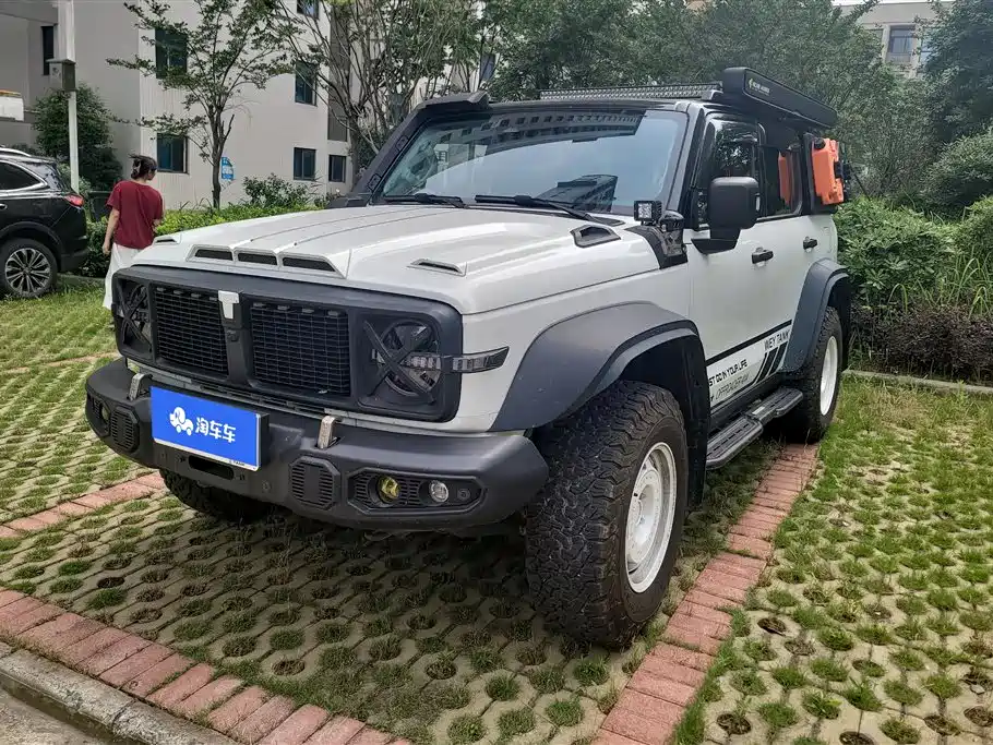 Купить Tank Tank 300