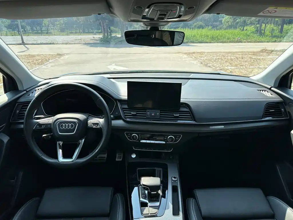 Audi Q5L — миниатюра 11