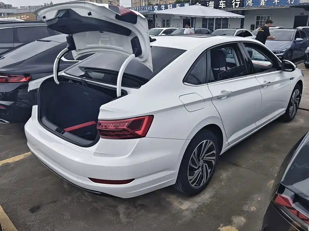 Volkswagen Sagitar — миниатюра 15