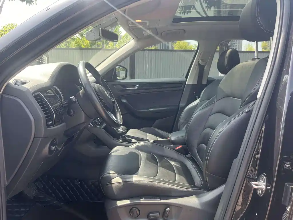 Skoda Kodiaq 2018 TSI330 5 мест Luxury