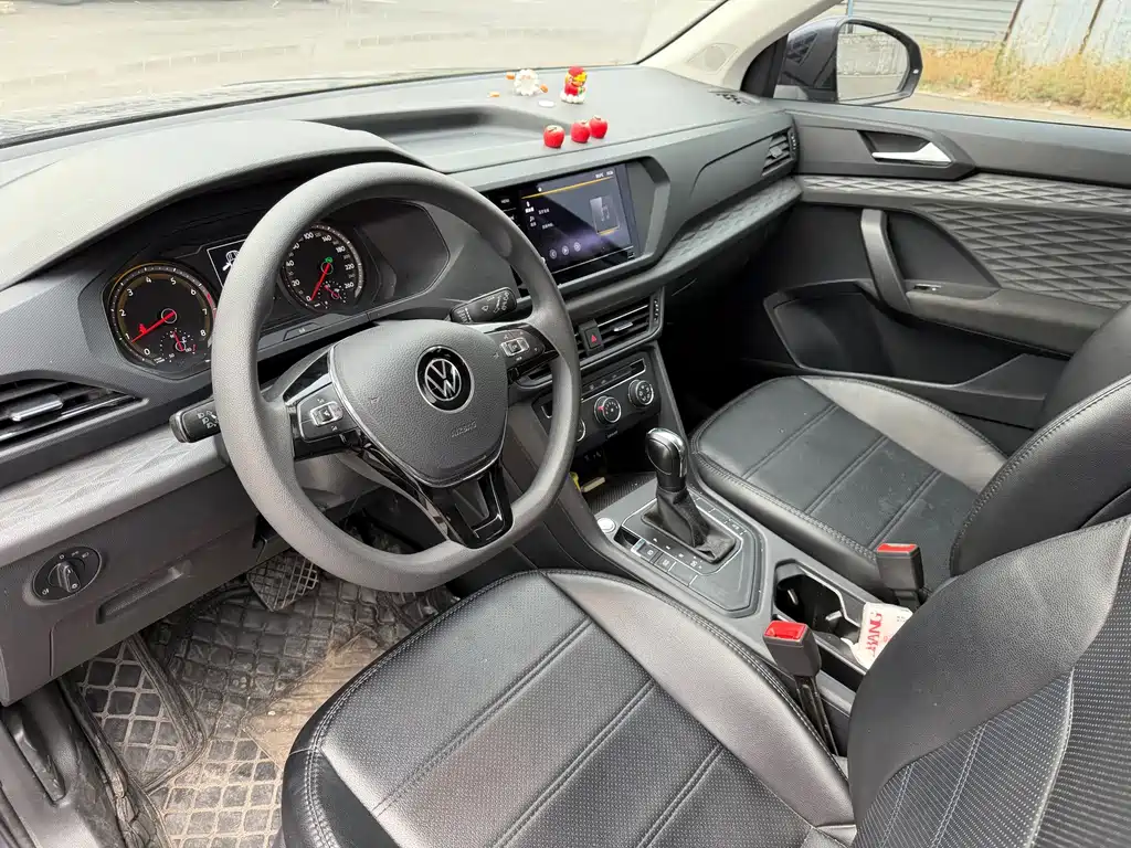 Volkswagen Tharu — миниатюра 8