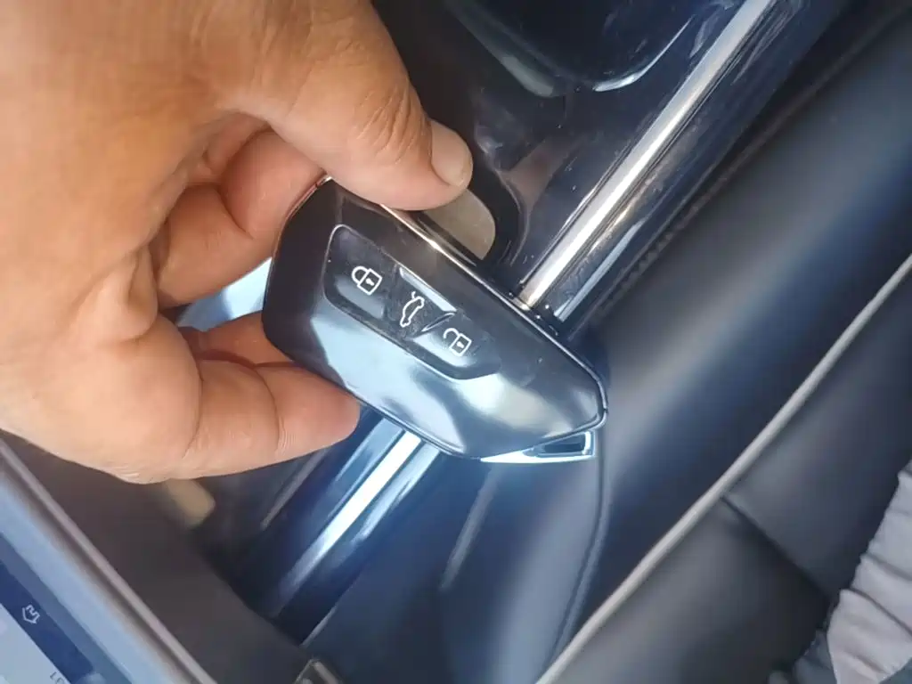 Volkswagen ID.4 X 2024 Smart