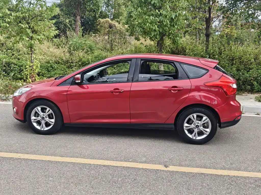 Ford Focus — миниатюра 4