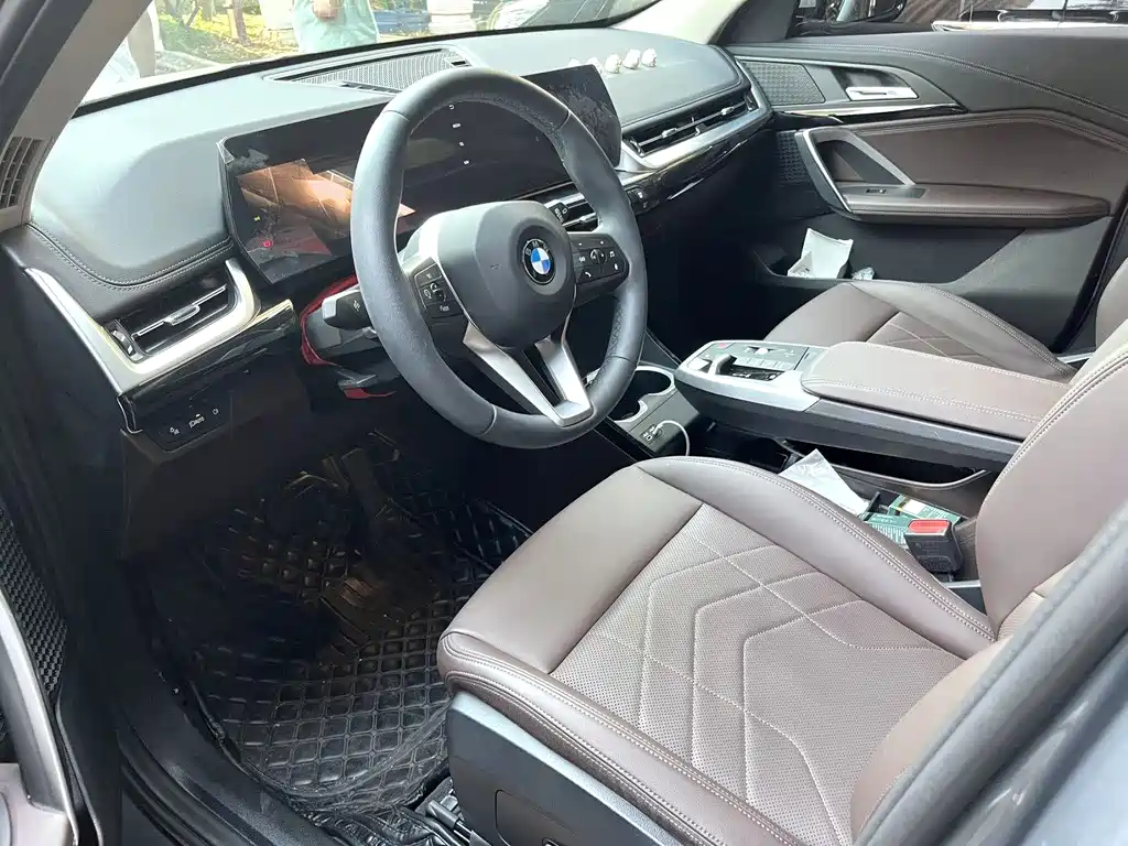 BMW X1 — миниатюра 5