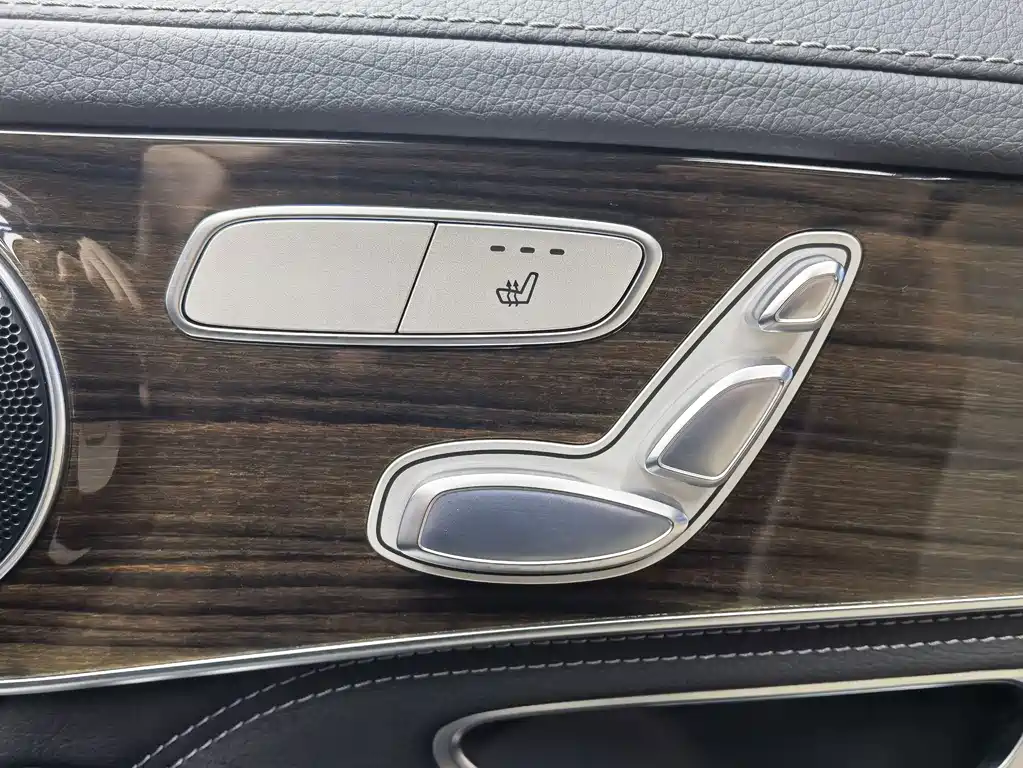 Mercedes-Benz GLC — миниатюра 16