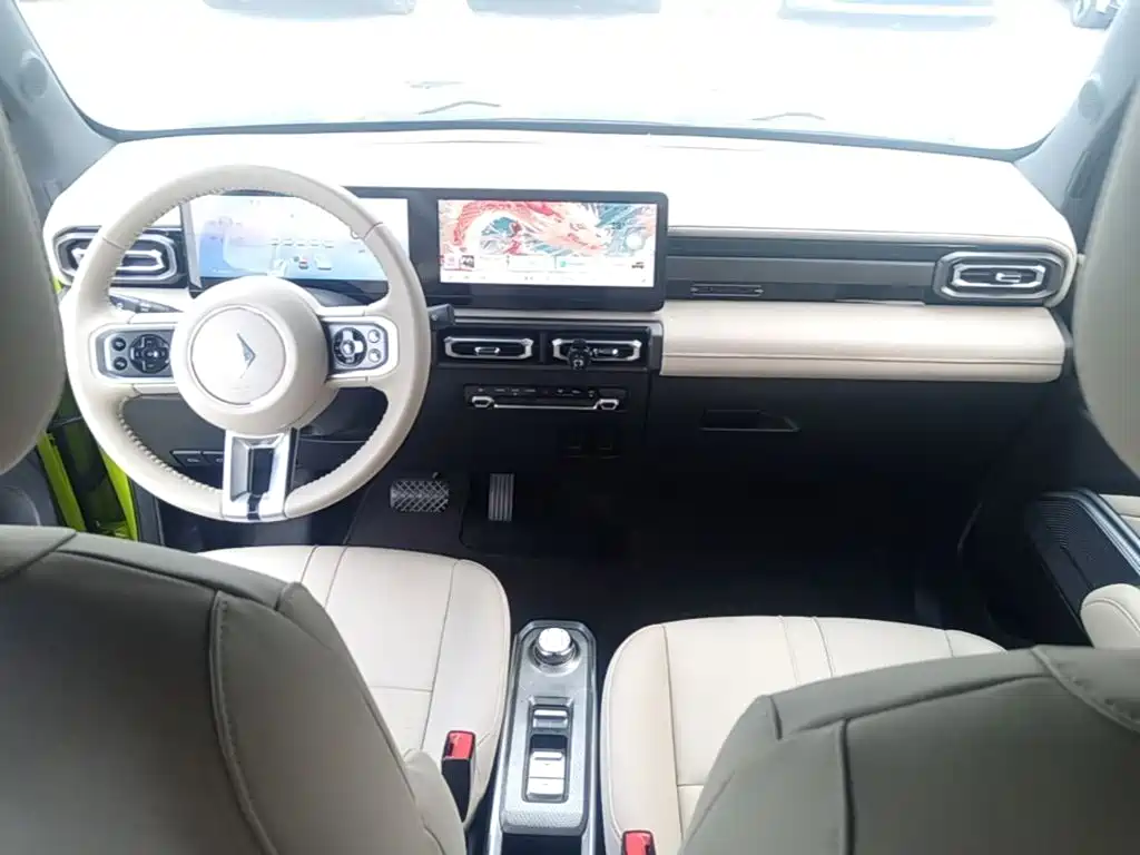 Baojun Yueye — миниатюра 10