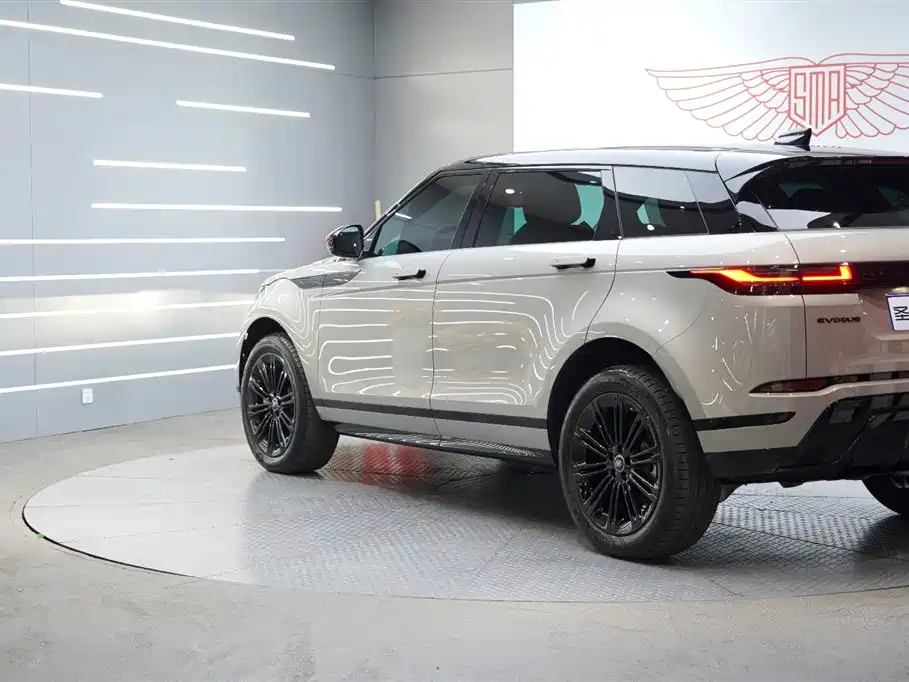 Land Rover Range Rover Evoque 2024 L 200PS