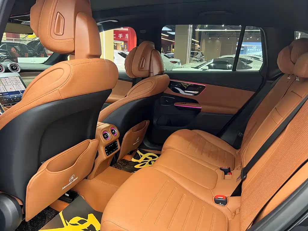 Mercedes-Benz GLC — миниатюра 10