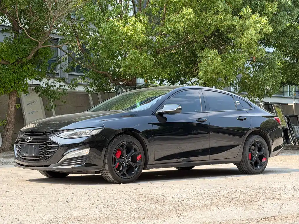 Купить Chevrolet Malibu XL