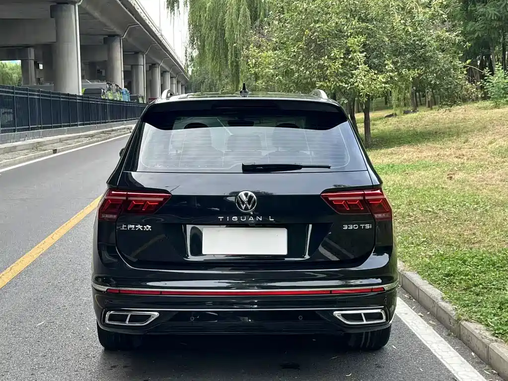 Volkswagen Tiguan L — миниатюра 5