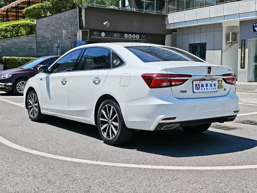 Roewe i6 Classic 20T Auto Flagship Edition, фото 5