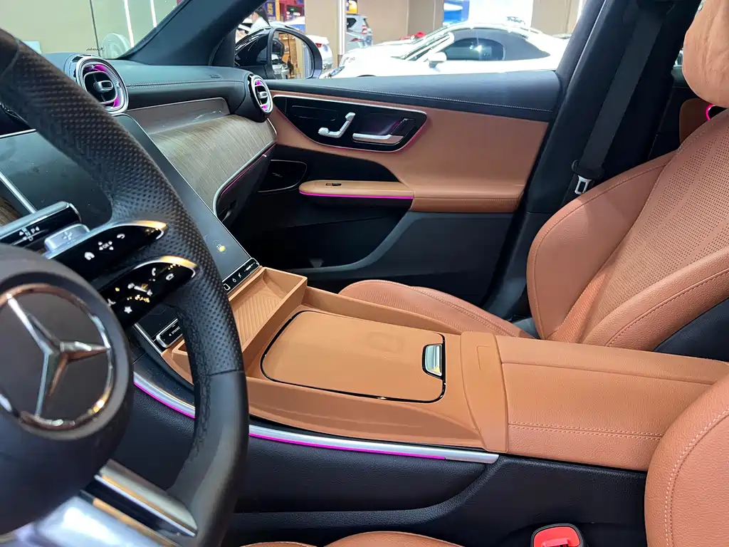 Mercedes-Benz GLC — миниатюра 6