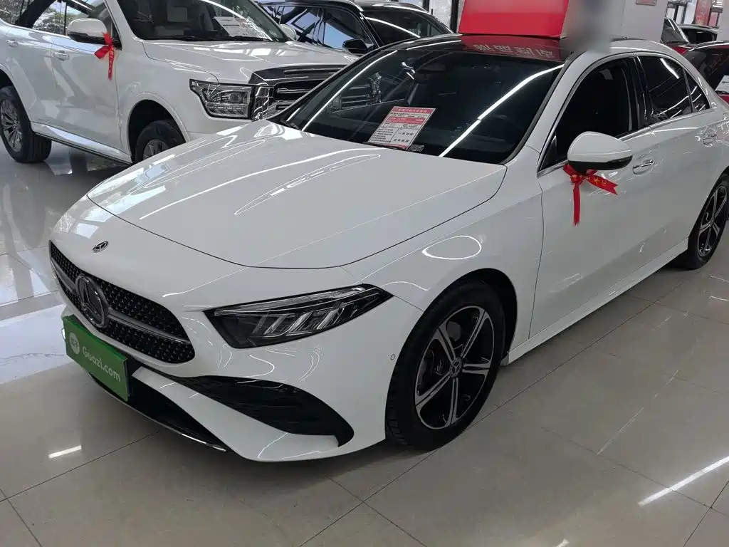 Mercedes-Benz A-Class — миниатюра 12