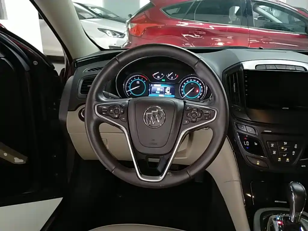 Buick Regal — миниатюра 11