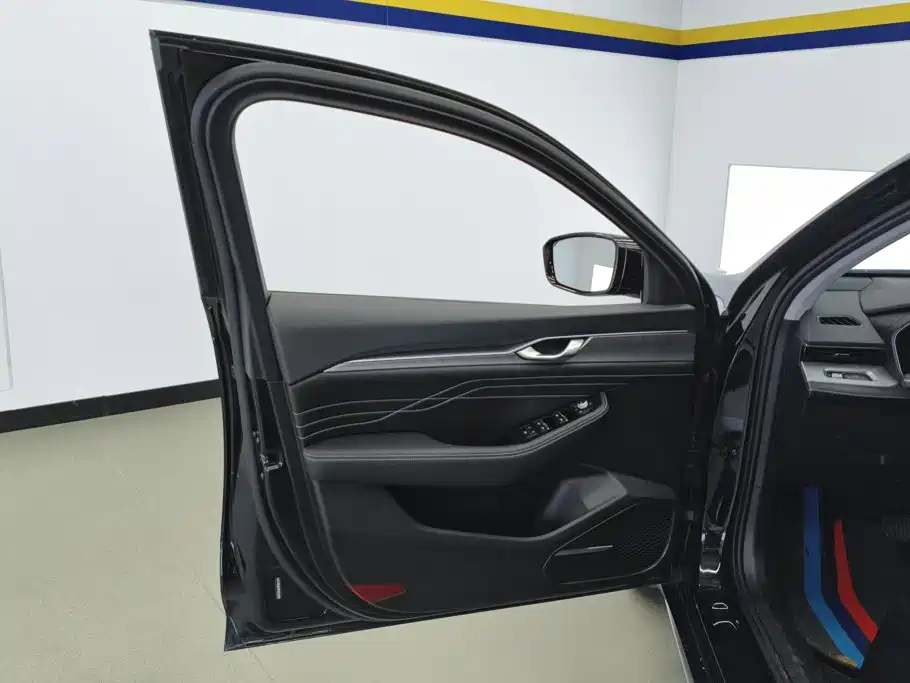 Geely Xingrui — миниатюра 7