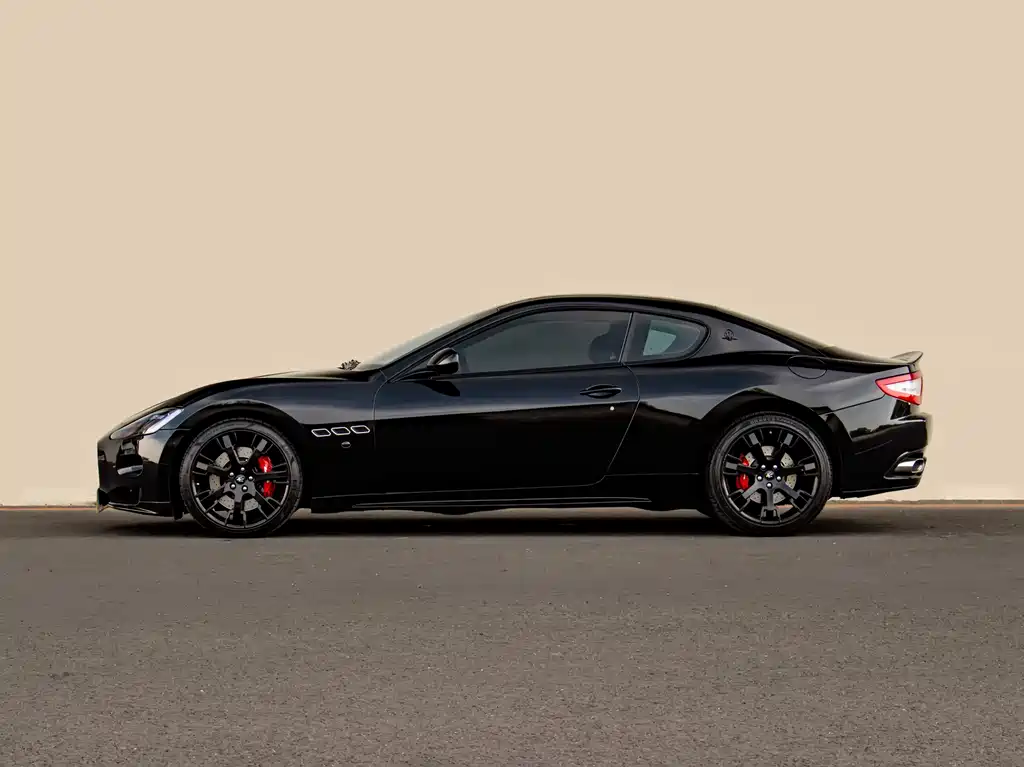 Maserati GranTurismo 2013 4.7L Sport Automatic