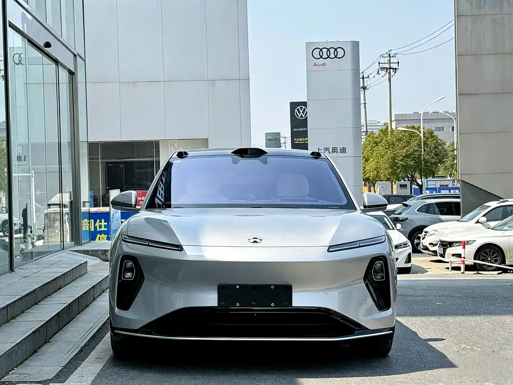 NIO ET9 — миниатюра 2