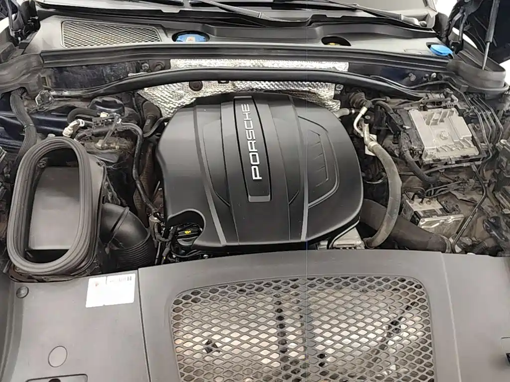 Porsche Macan — миниатюра 20