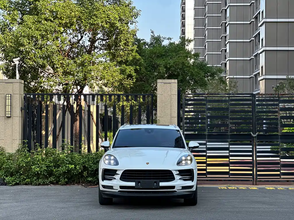 Porsche Macan — миниатюра 2