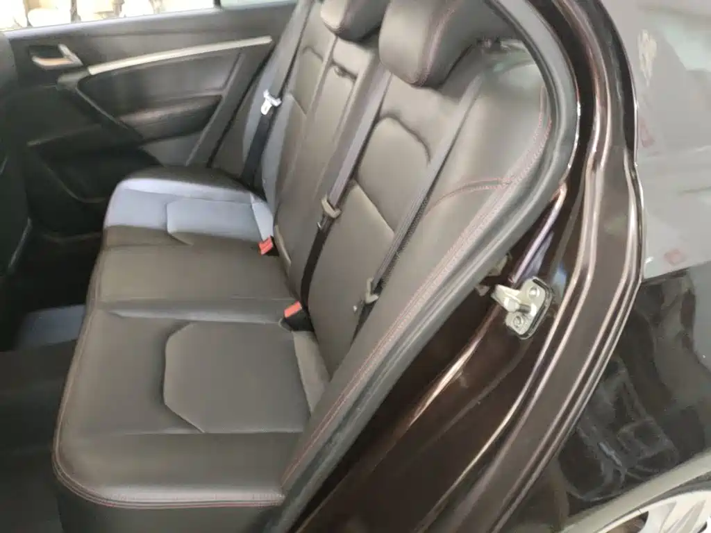 Geely Emgrand — миниатюра 17