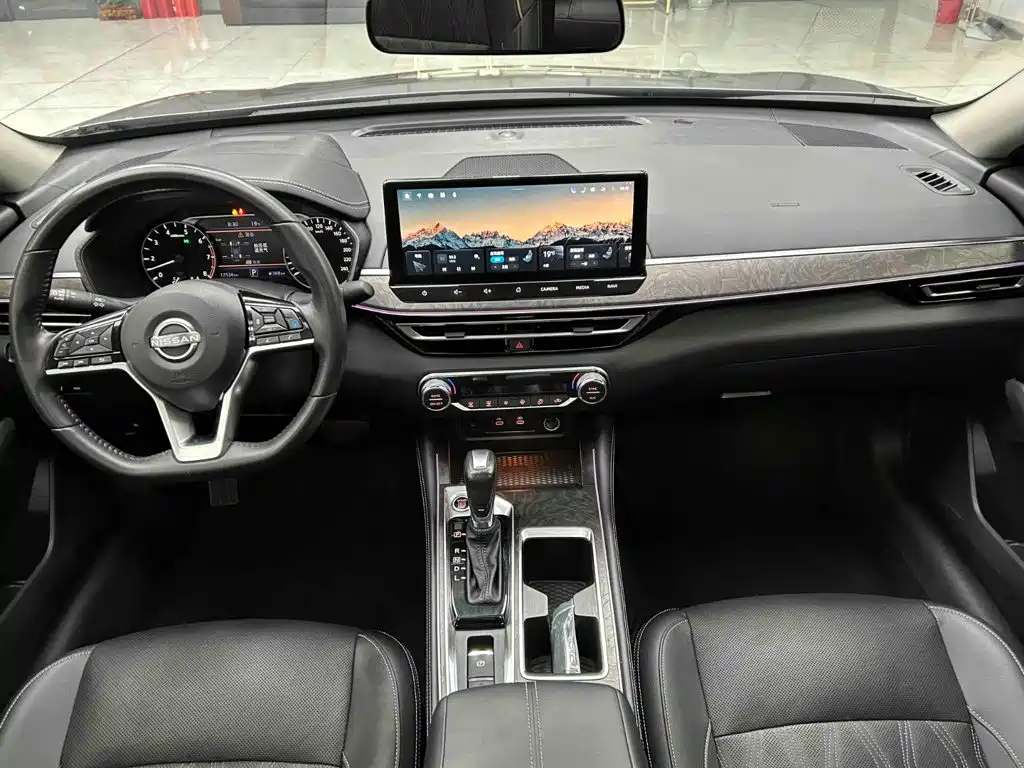 Nissan Teana — миниатюра 7