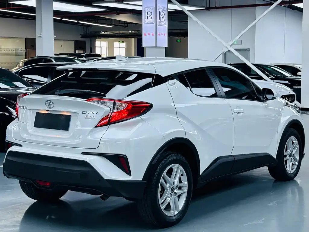 Toyota C-HR — миниатюра 15