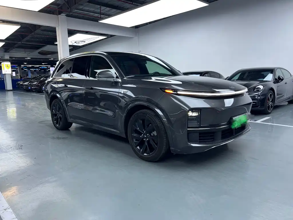 Li Auto L8 2023 Pro