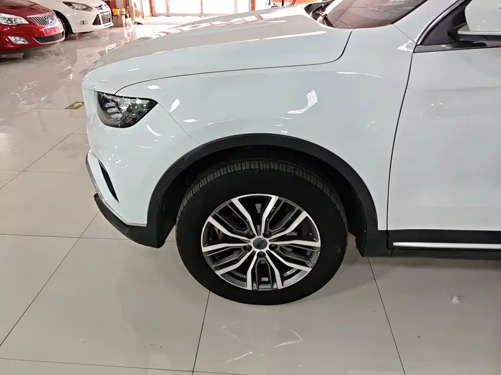 Geely Boyue — миниатюра 23