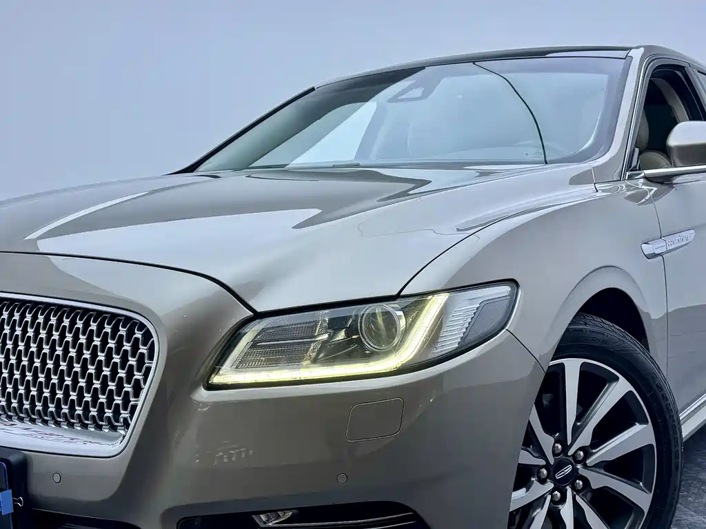 LINCOLN CONTINENTAL
