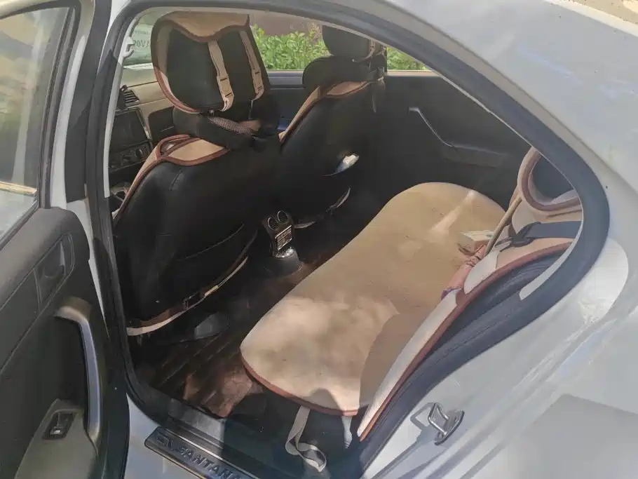 Volkswagen Santana — миниатюра 11