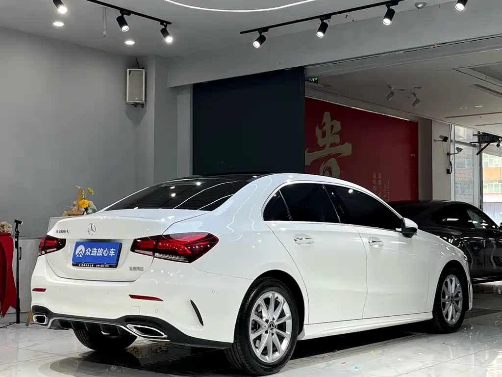 MERCEDES-BENZ A CLASS