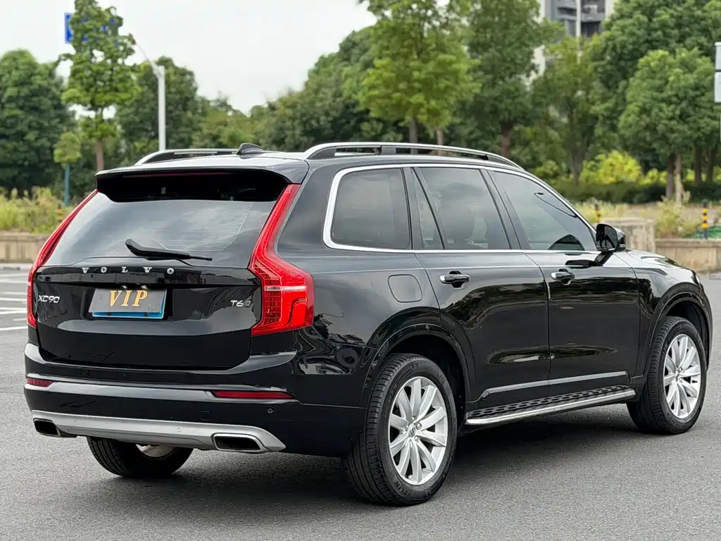 Volvo XC90 — миниатюра 5
