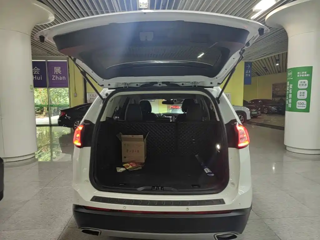 Ford Edge — миниатюра 15