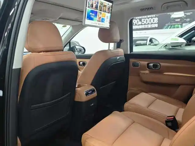 Leapmotor Leapmotor C16 — миниатюра 8